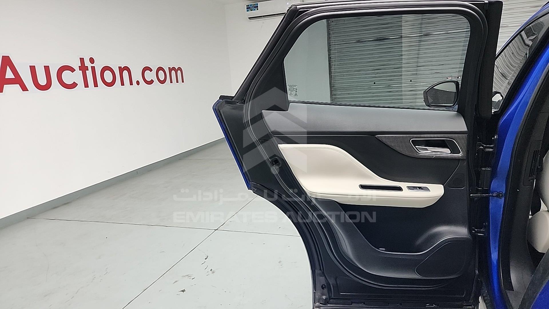 2017 JAGUAR F-PACE VIN: SADCA2BV8HA048886