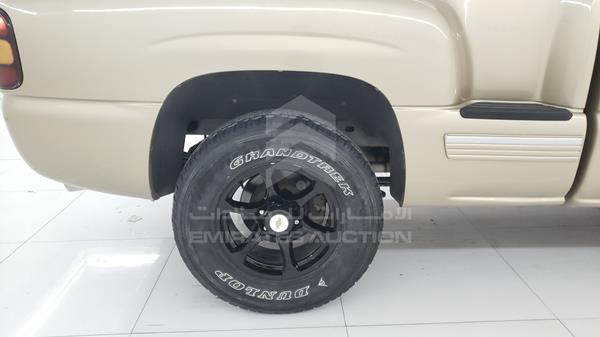 Chevrolet SILVERADO 1999 1GCEC14V1XZ158300 Image 16