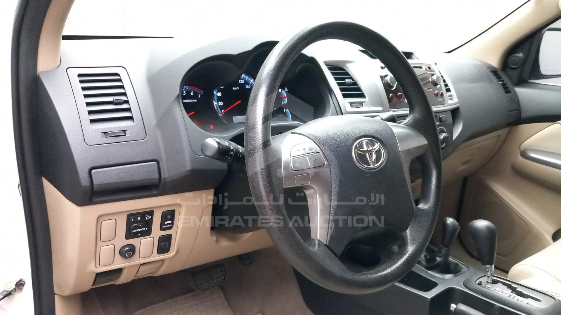 2015 TOYOTA FORTUNER VIN: MHFYX59G7F8068399