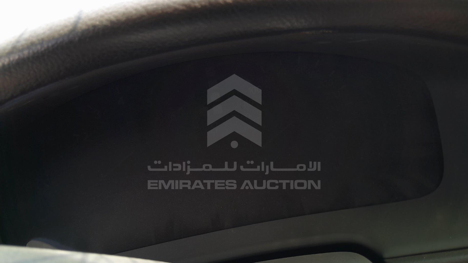 2004 LEXUS LS 430 VIN: JTHBN36F240164006