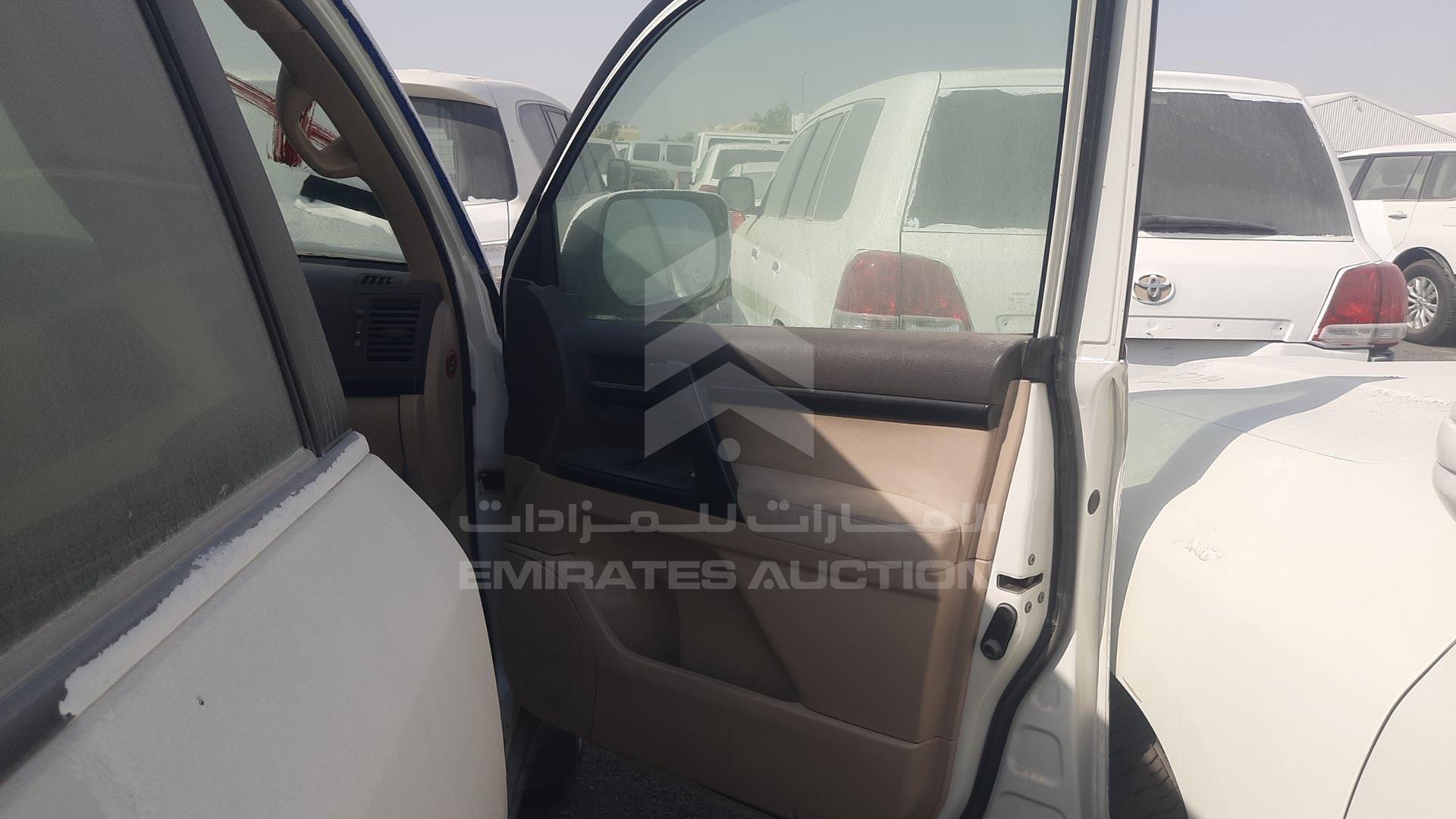 2013 TOYOTA LAND CRUISER VIN: JTMDU09J5D4064003