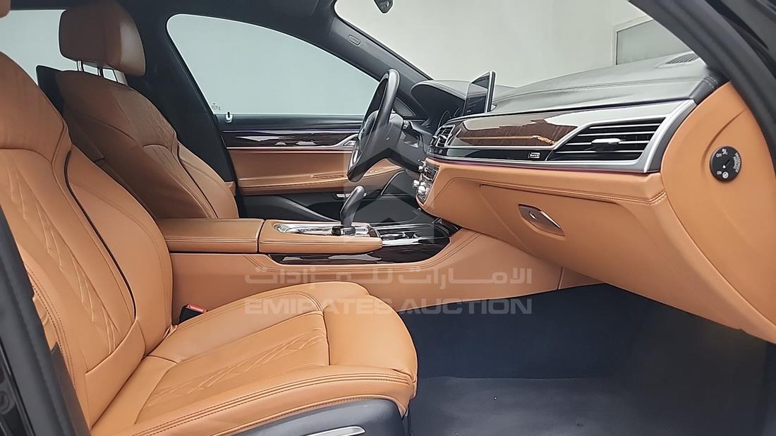 2016 BMW 740 LI — Front Right Passenger Seat View — Photo 30