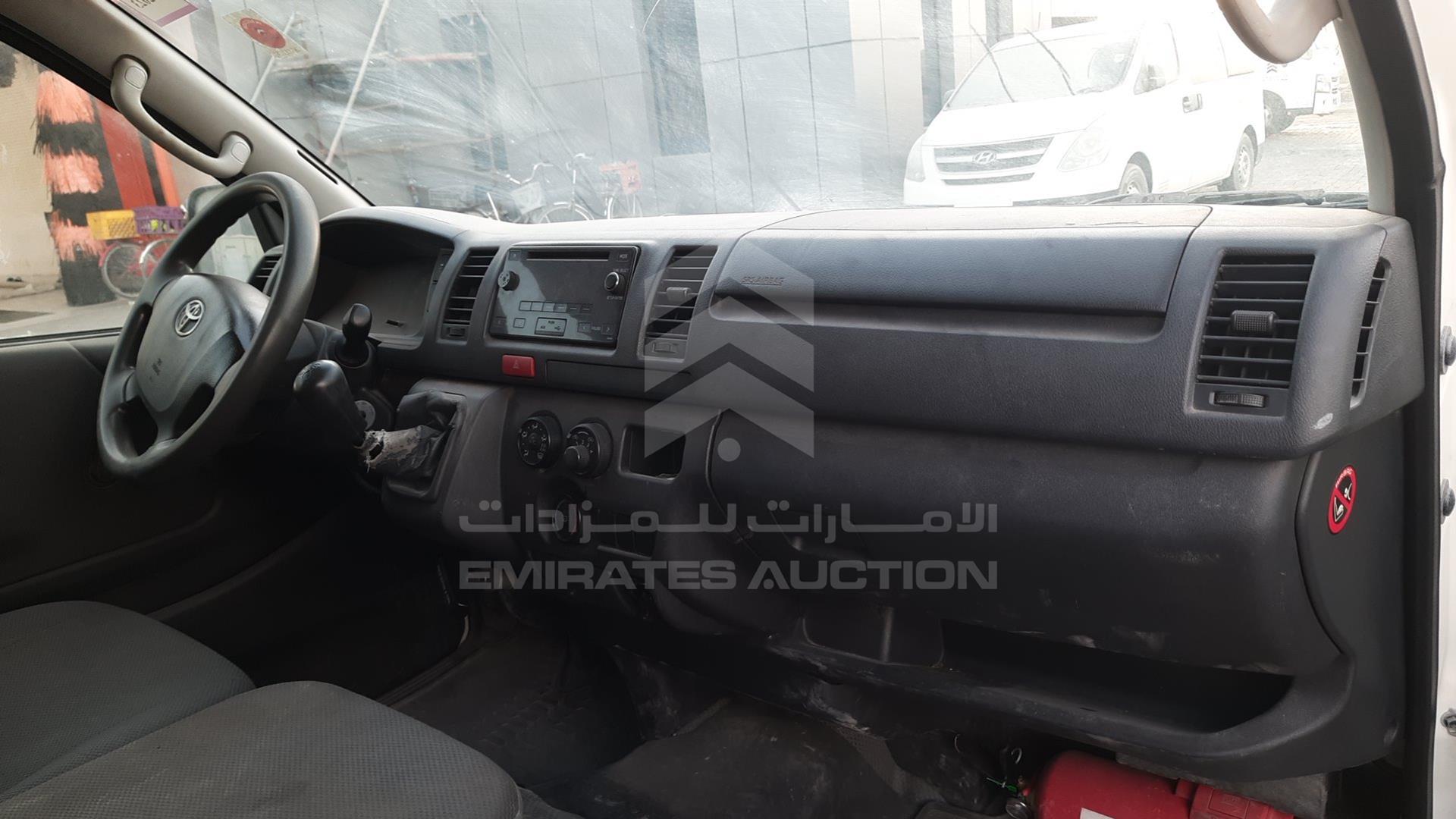 2017 TOYOTA HIACE VIN: JTFHX02P1H0111359