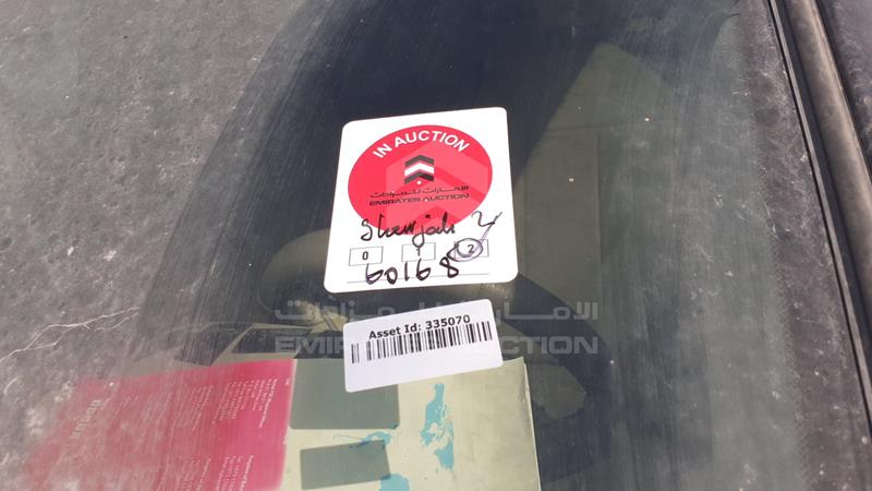 5N1AR2M50EC626502 Auction: EmiratesAuction Lot: 408569 5N1AR2M50EC626502 Nissan Pathfinder 2014 GREY Photo 24