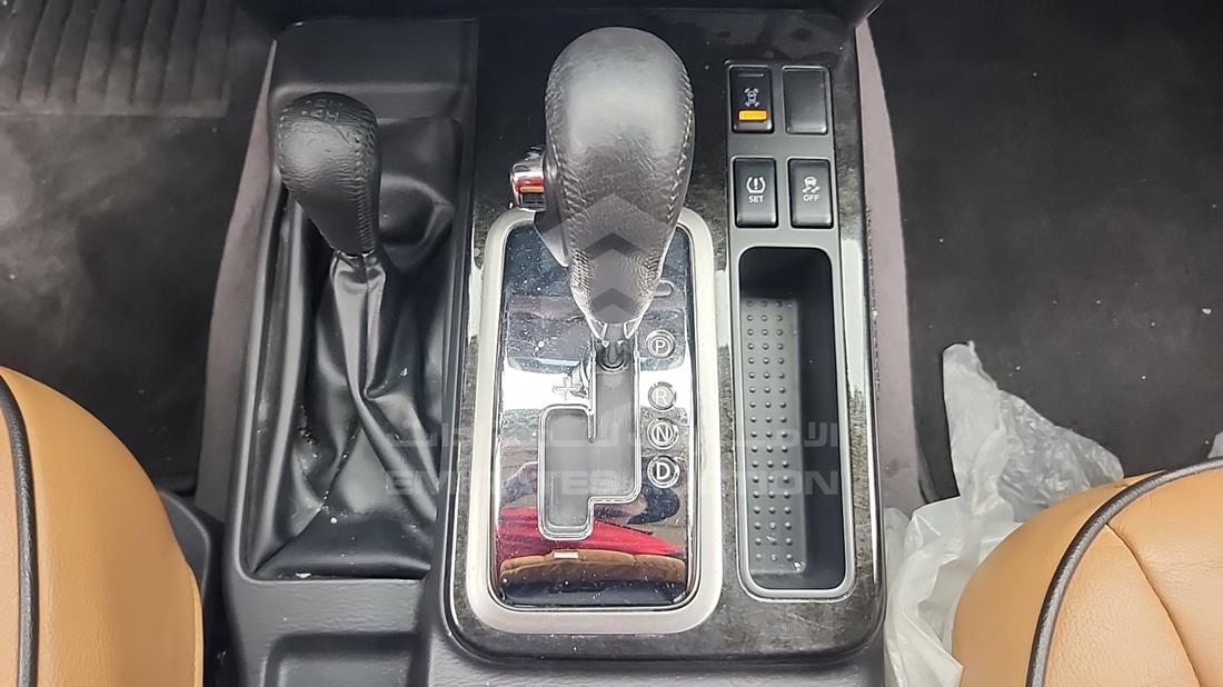 2020 Nissan Patrol — Gear View — Photo 18