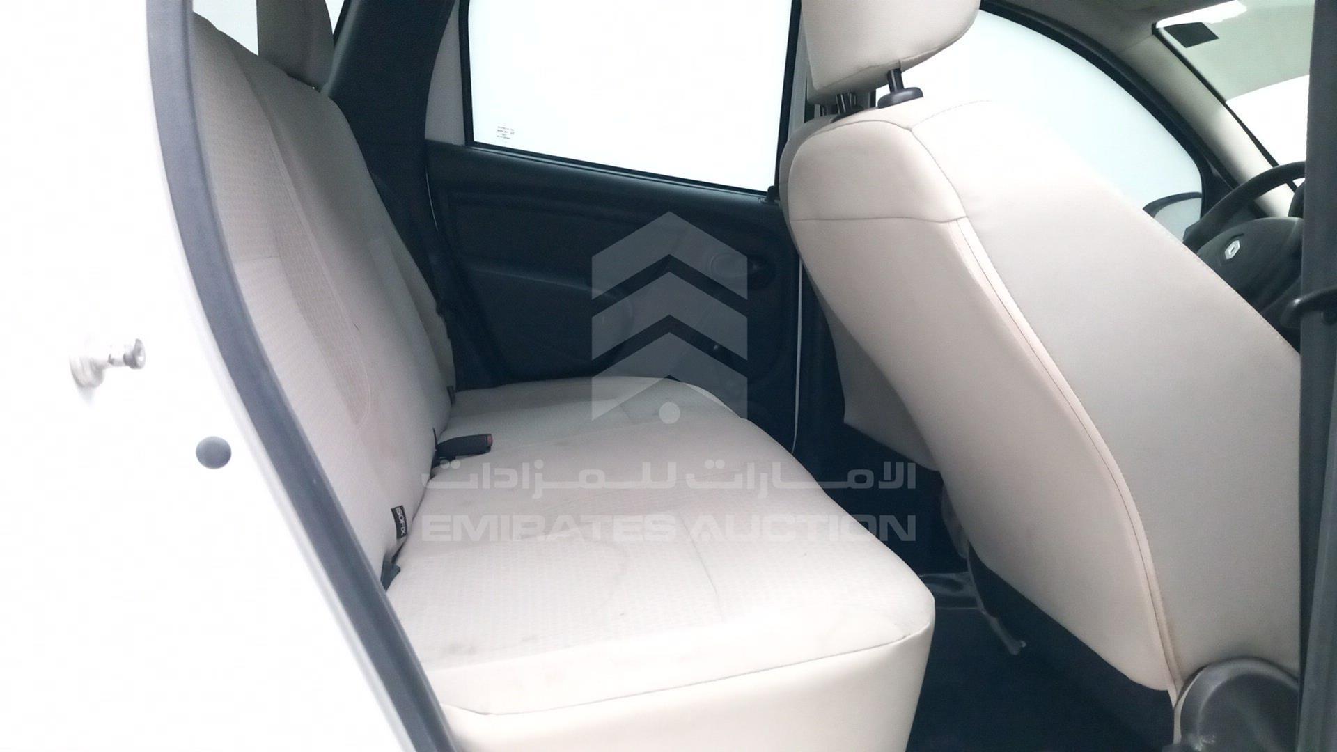 2018 RENAULT DUSTER VIN: VF1HSRGJ6JH560123