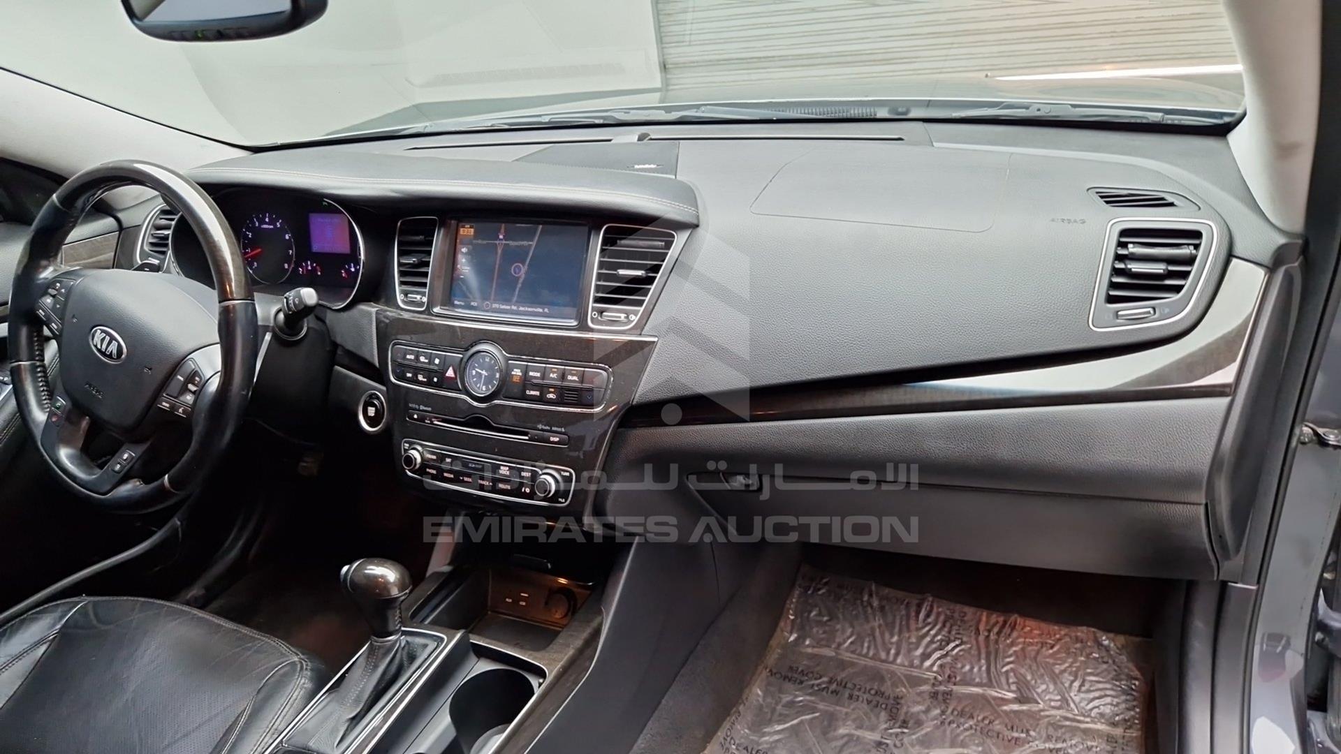 2015 KIA CADENZA VIN: KNALN4D71F5194432