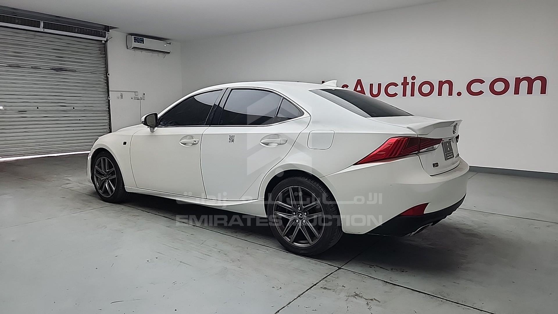 2018 LEXUS IS300 VIN: JTHC81D24J5029642