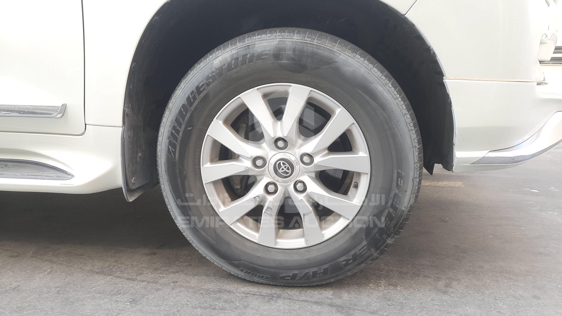 2018 TOYOTA LAND CRUISER VIN: JTMHU01J1J5143686