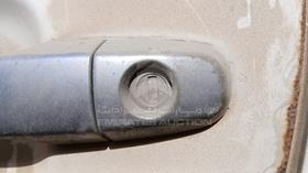 2005 Toyota Corolla - Scrap without document — Keys — Photo 6 — Thumbnail