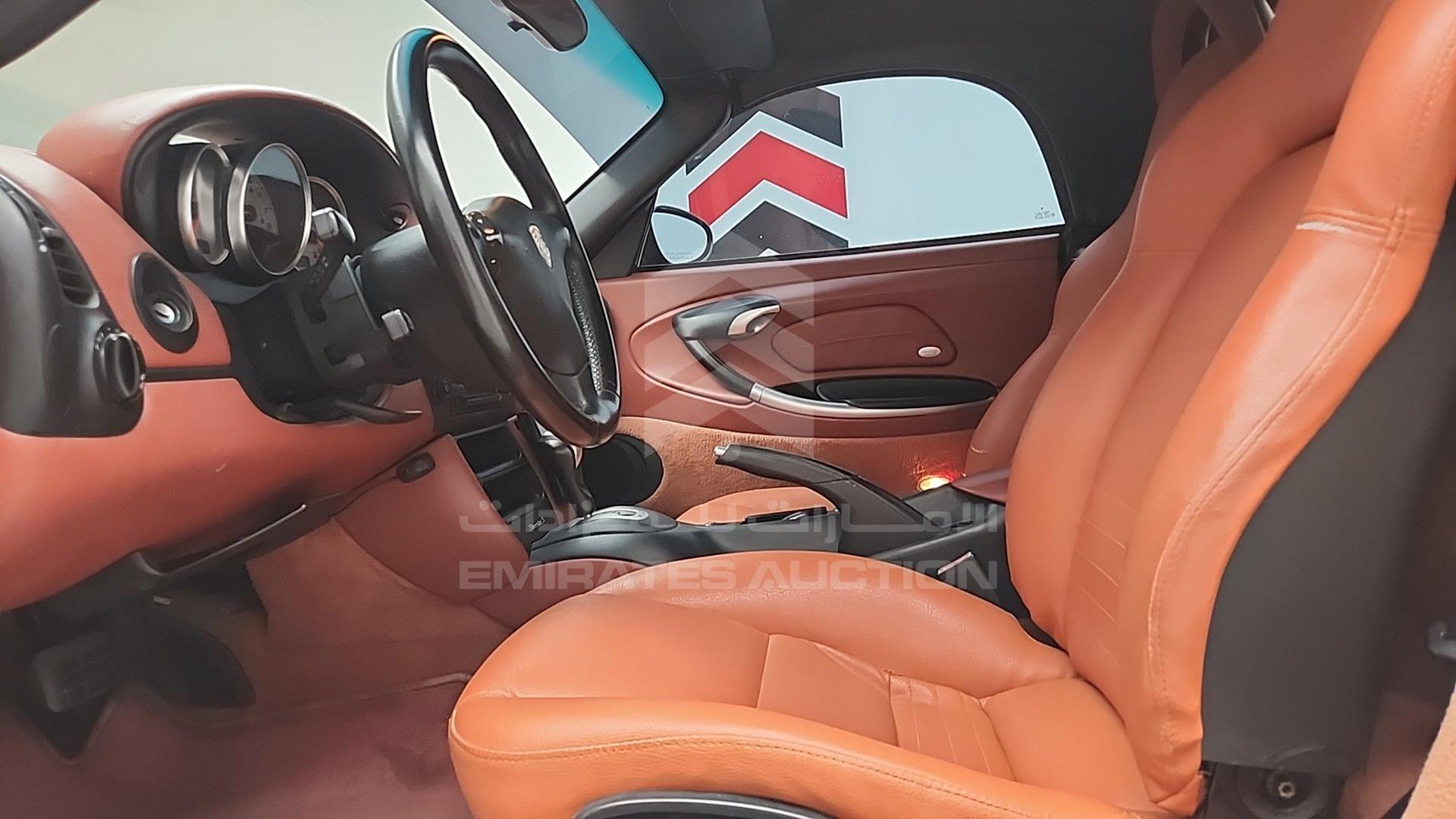 2002 PORSCHE BOXSTER VIN: WP0ZZZ98Z2U641689