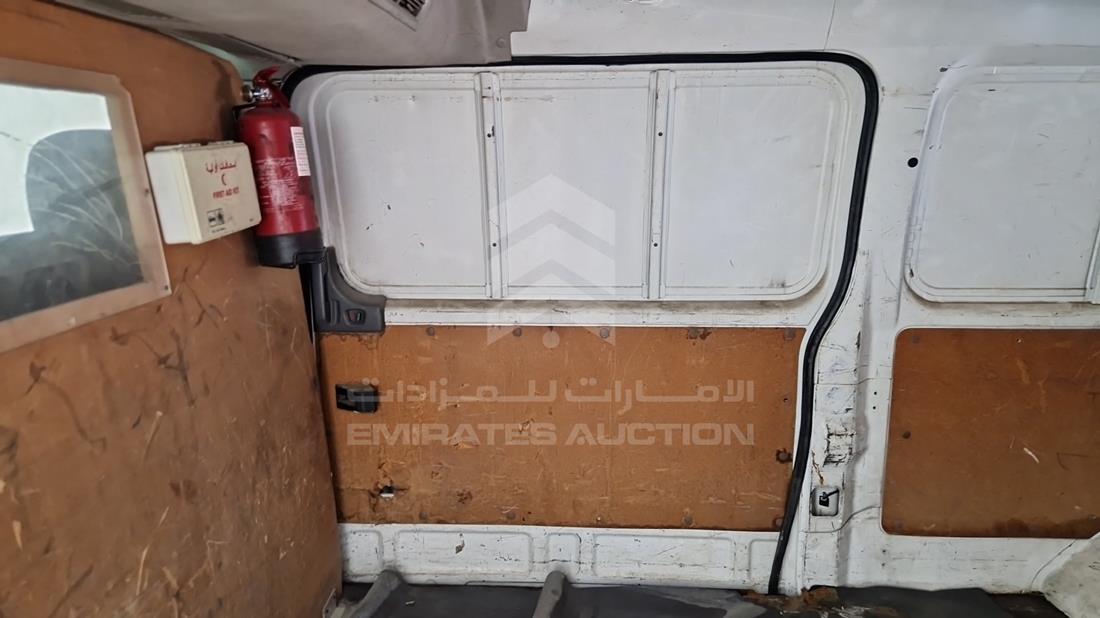 2010 Nissan Urvan — Rear Right Door — Photo 16