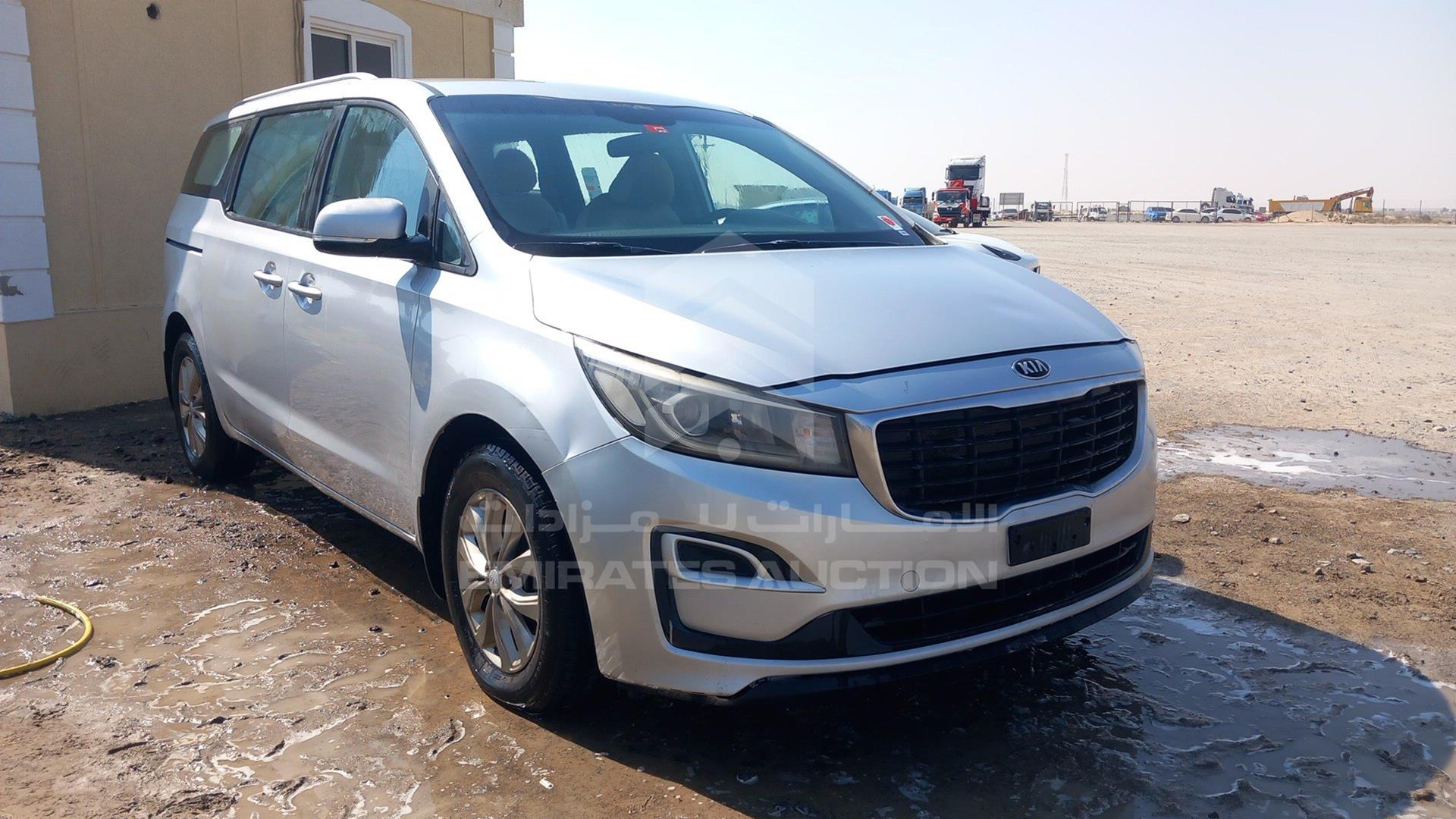 2019 KIA CARNIVAL VIN: KNAMB8124K6496508