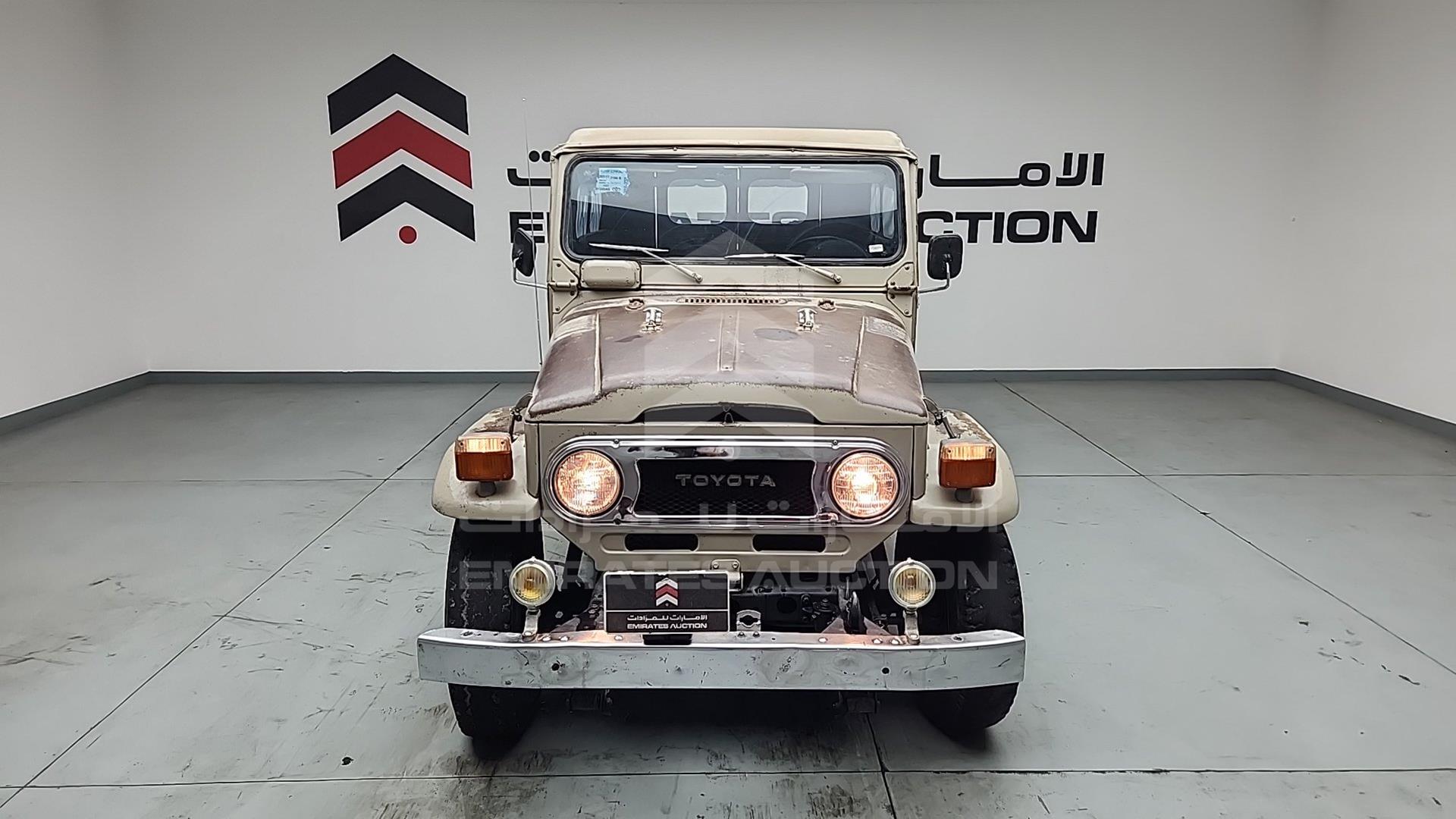 1976 TOYOTA LAND CRUISER VIN: FJ4355167