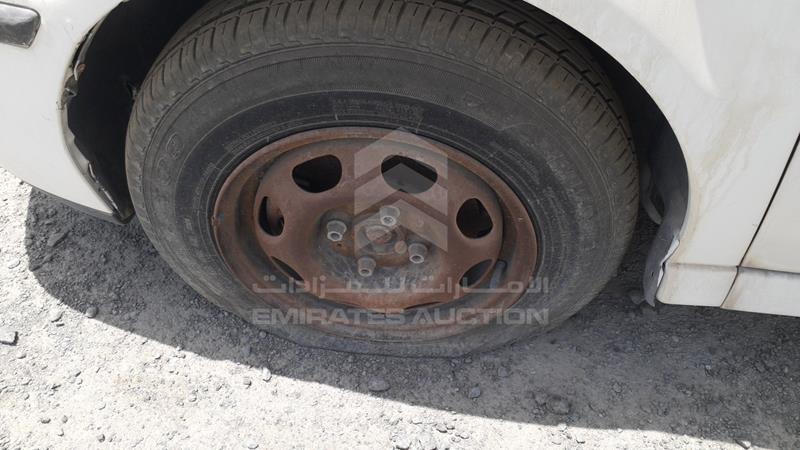 VIN: WVWZZZ6NZ1Y117292 Auction: EmiratesAuction Lot: 344058 WVWZZZ6NZ1Y117292 Volkswagen Polo 2001 WHITE Photo 31