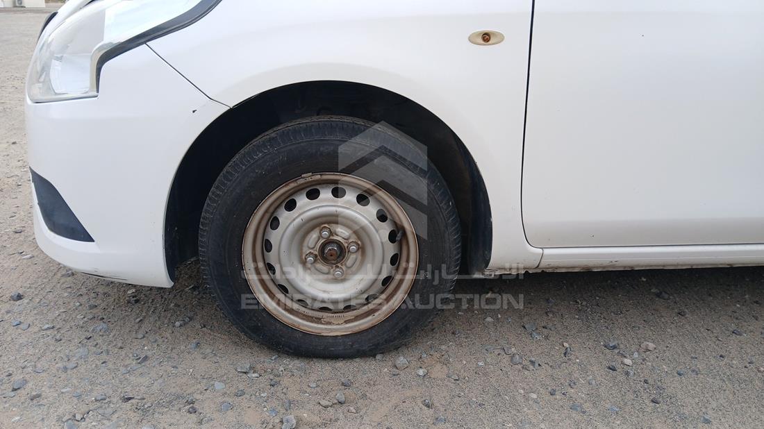 نيسان صني 2018 — الإطار الأمامي الأيسر — صورة 36