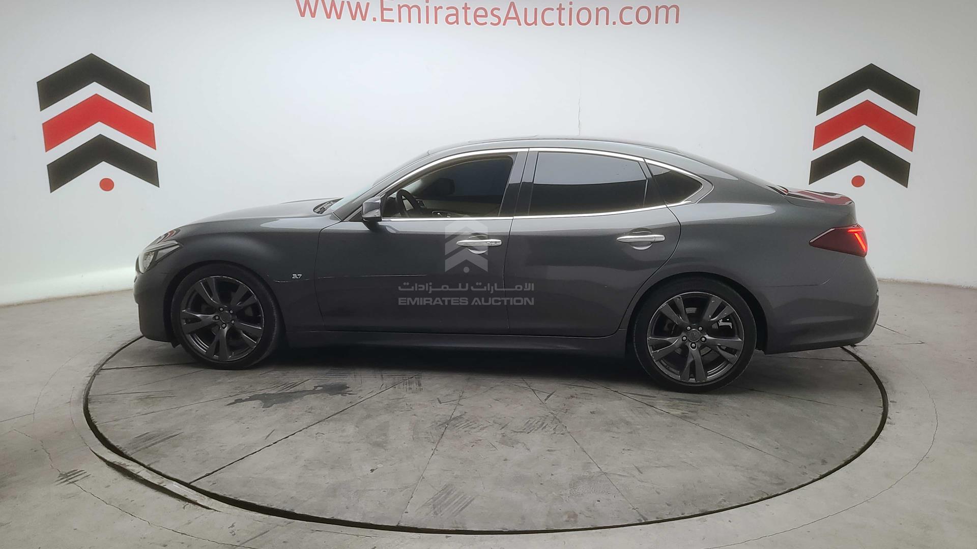 2016 INFINITI Q70 VIN: JNKBY1AP0GM320438