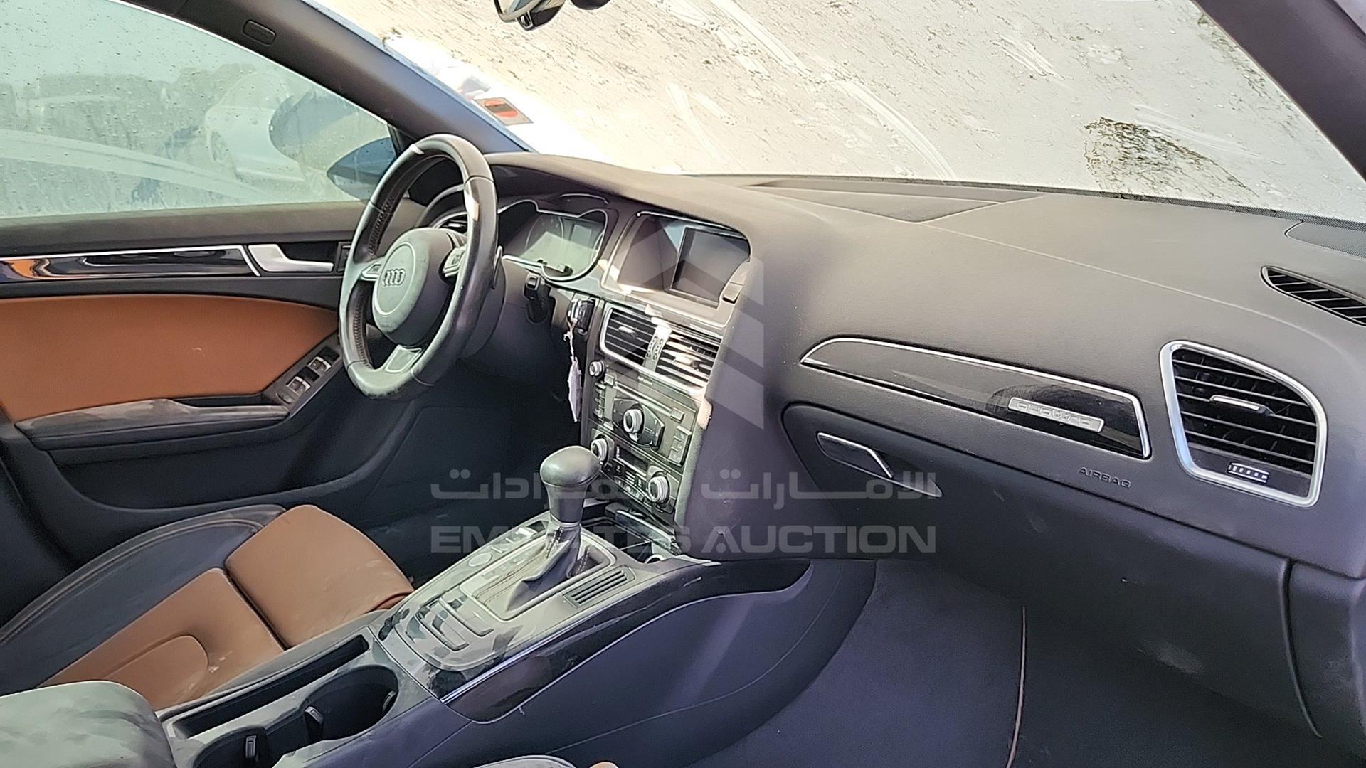 2014 AUDI A4 VIN: WAUBGCFL5EA000470