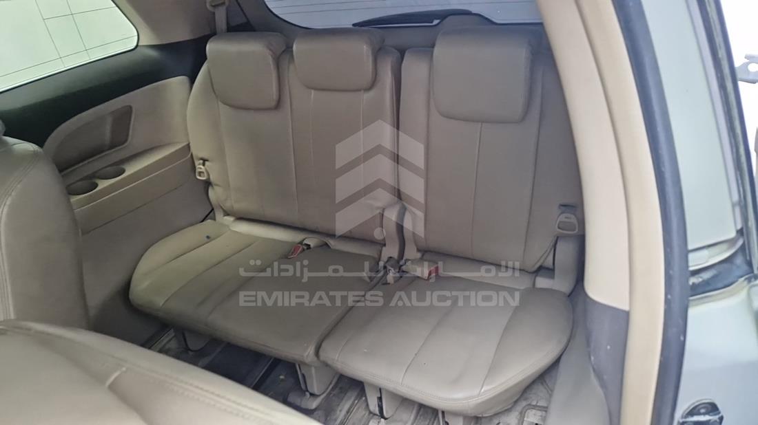 2015 Toyota Previa — Rear Left Passenger View — Photo 25