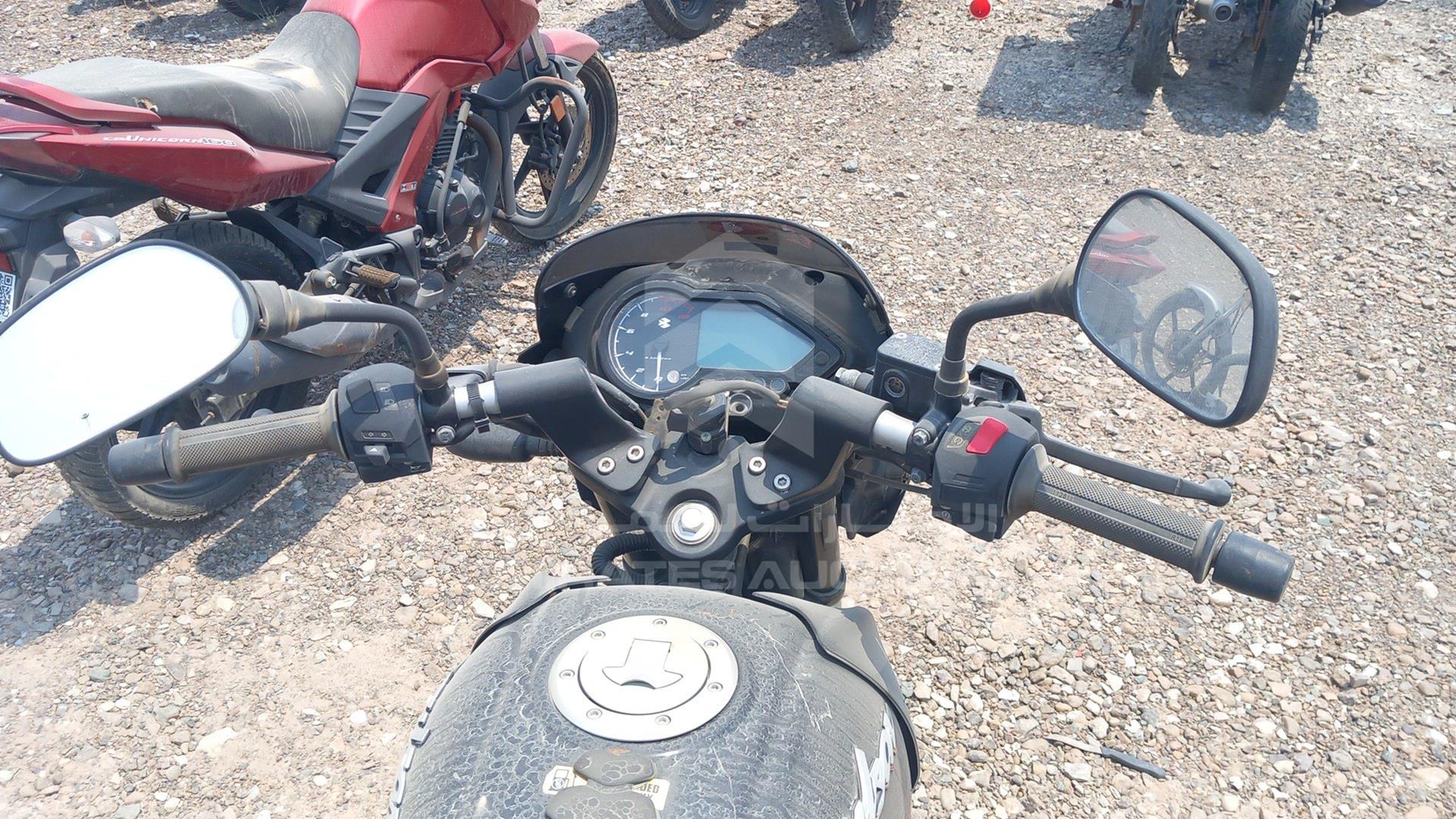 2022 BAJAJ 150 CC VIN: MD2A11CX1NCM72255
