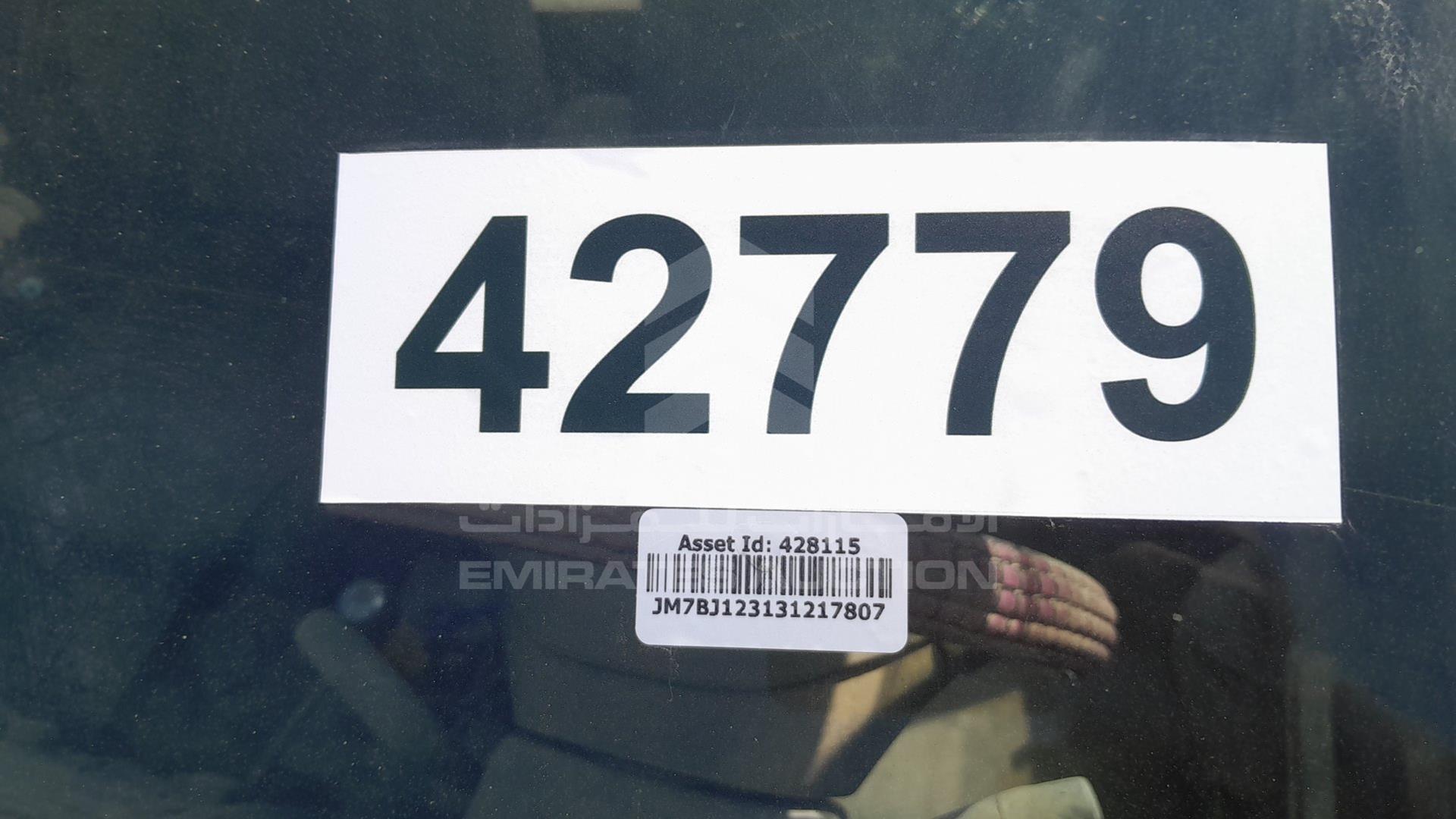 2003 MAZDA 323 VIN: JM7BJ123131217807
