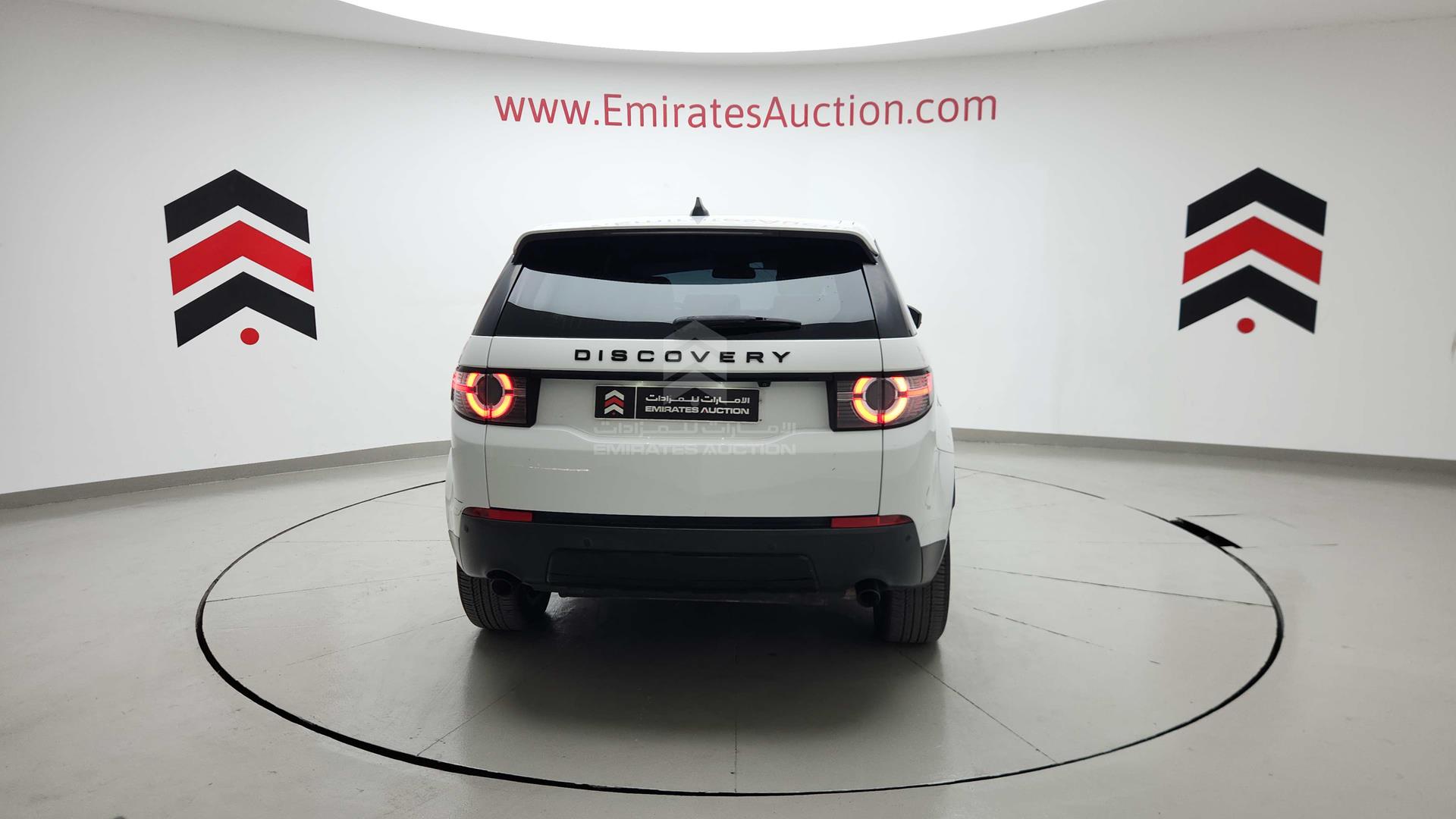 2017 LAND ROVER DISCOVERY VIN: SALCA2BG2HH714587