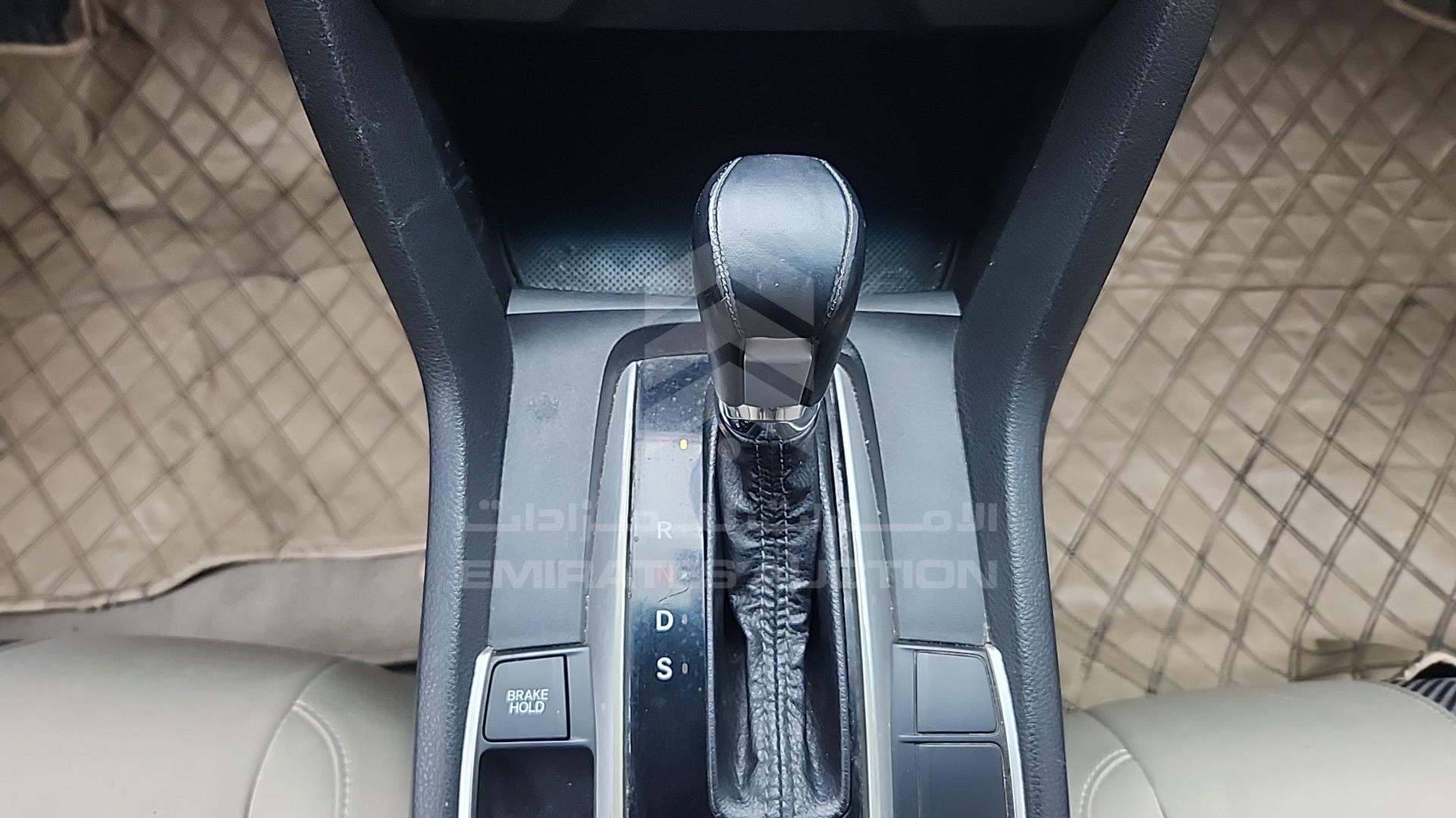 2018 HONDA CIVIC VIN: NLAFC567XJW003995