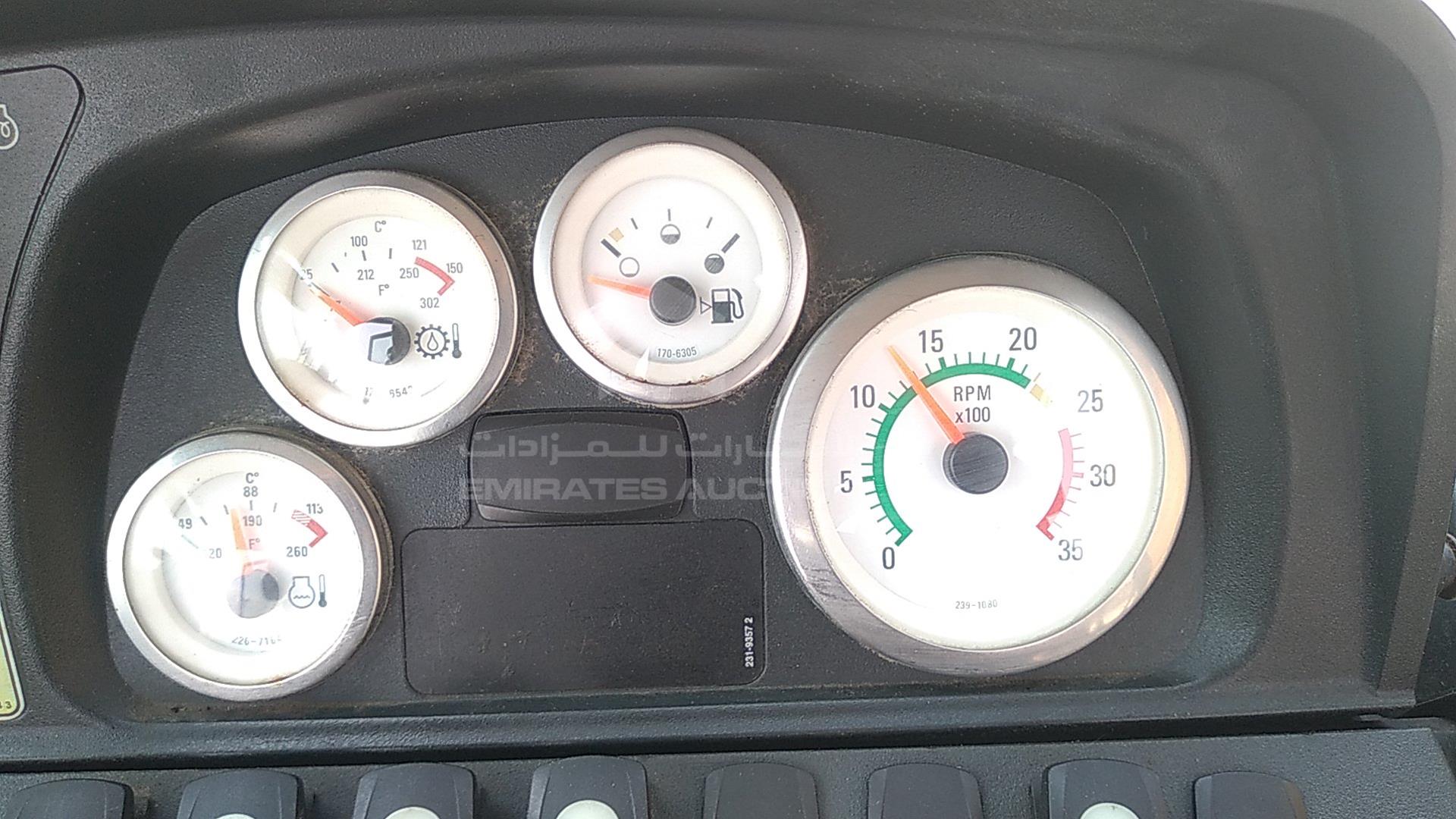 2009 CATERPILLAR 422E VIN: CAT0422EAHBE02781