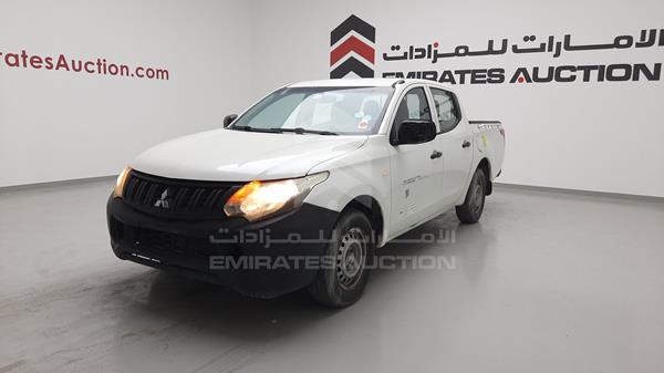 MMBJNKJ30GH045283 Mitsubishi L 200