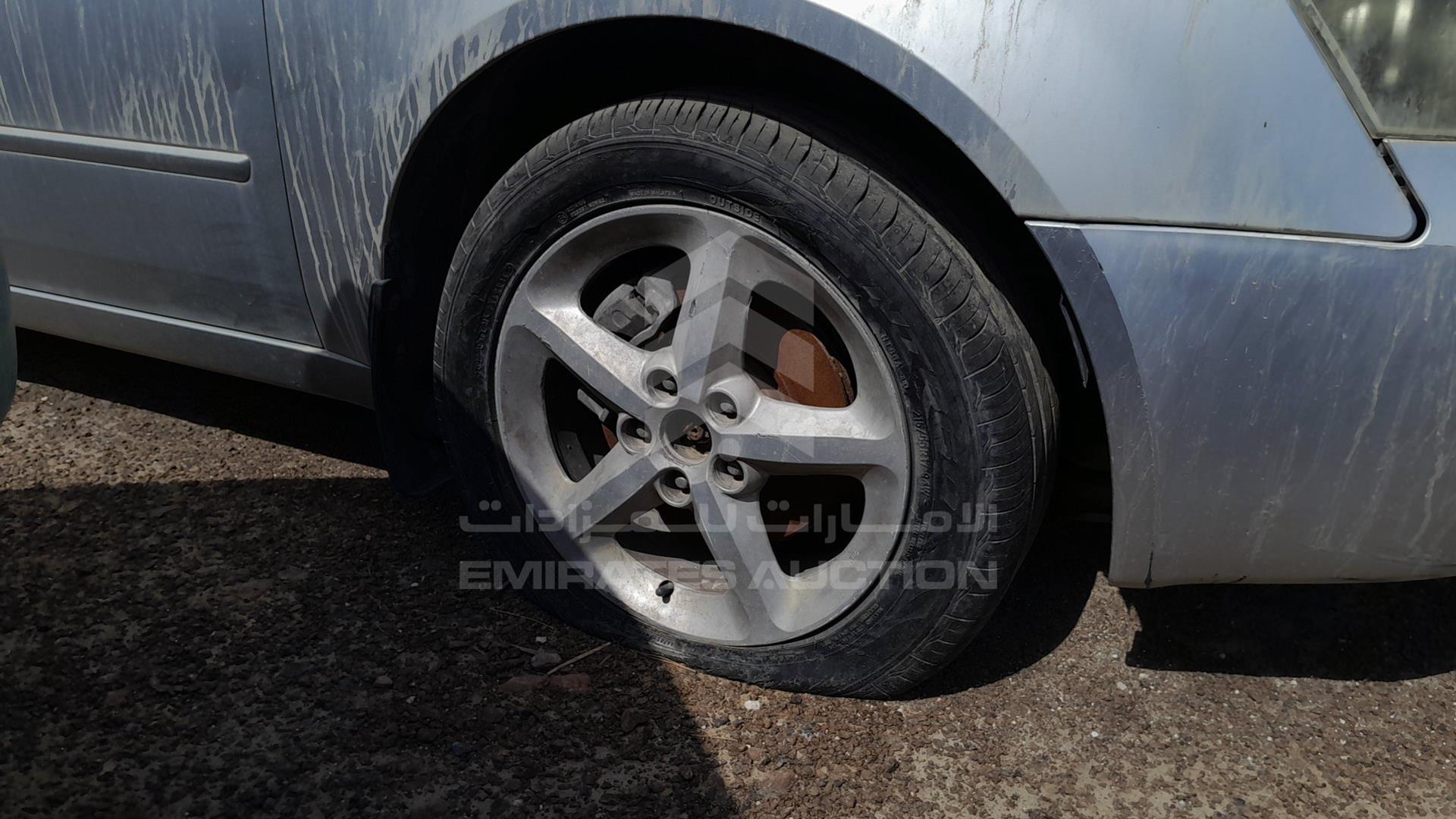 2007 HYUNDAI SONATA VIN: KMHEU41F87A327623