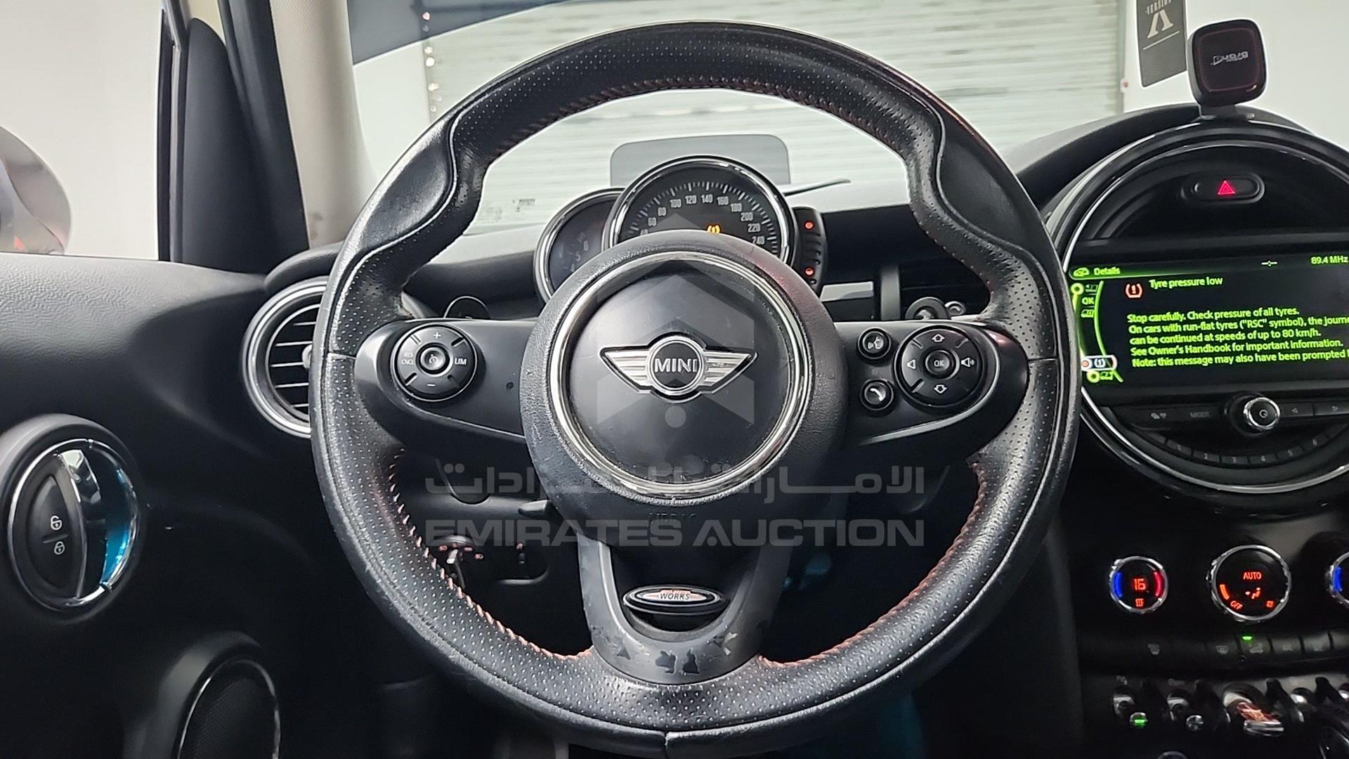 2016 MINI COOPER VIN: WMWXS7100GT842861