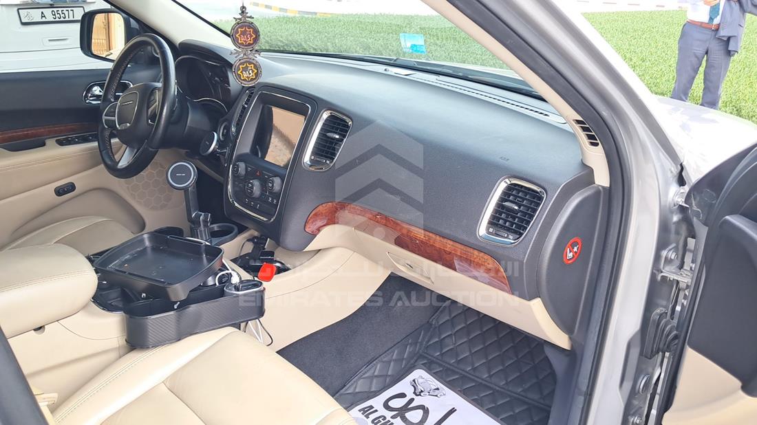 2014 Dodge Durango — Front Right Passenger Dashboard View — Photo 26