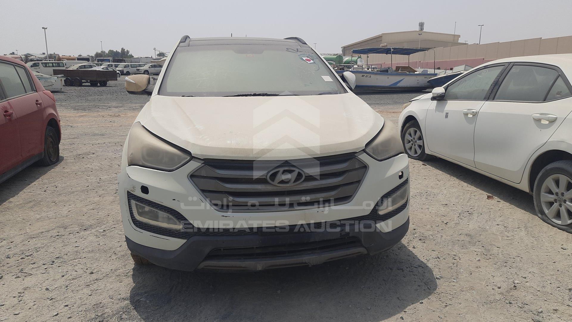 2014 HYUNDAI SANTA FE VIN: KMHSU81E4DU073033