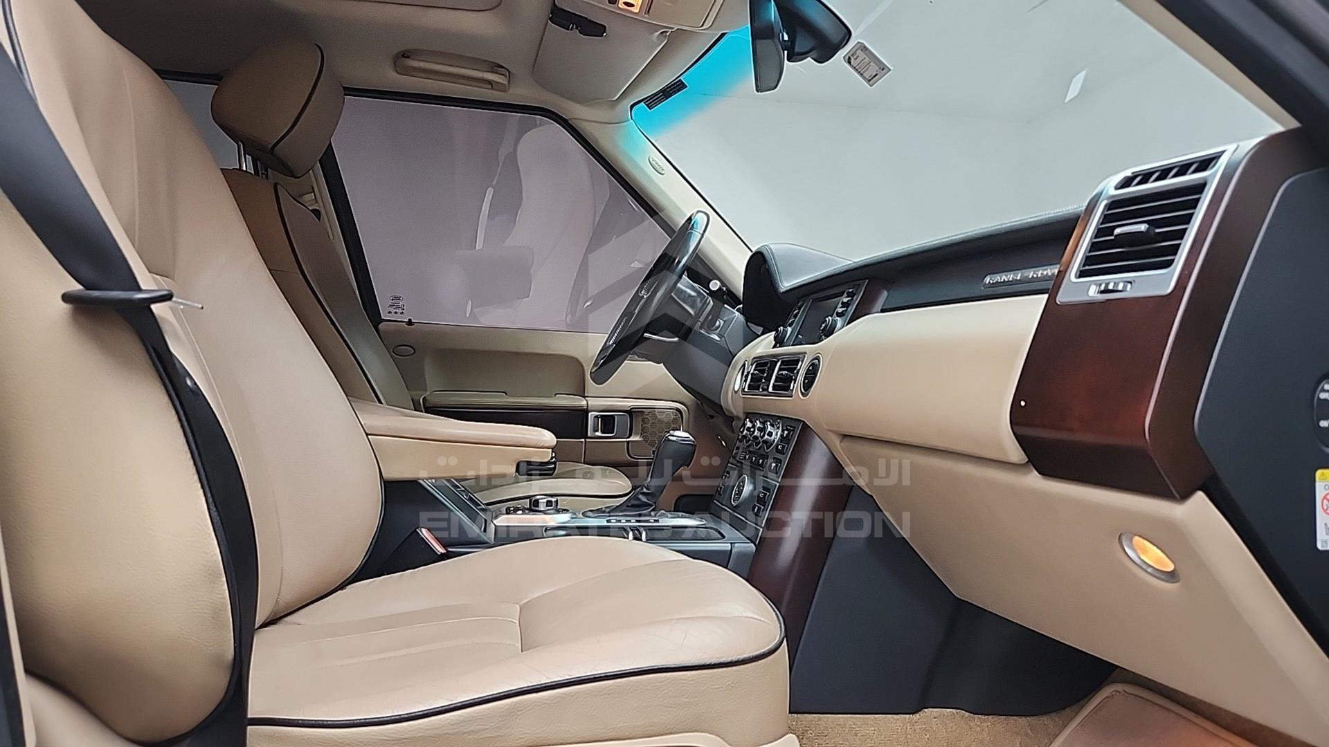 2009 RANGE ROVER HSE VIN: SALLMAM549A302079