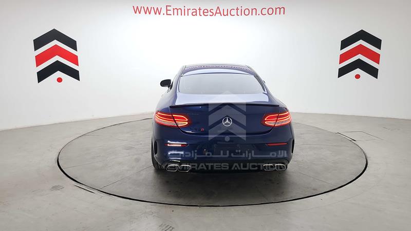 WDDWJ4JB4HF383700 Auction: EmiratesAuction Lot: 406062 WDDWJ4JB4HF383700 Mercedes C 300 2017 BLUE Photo 11