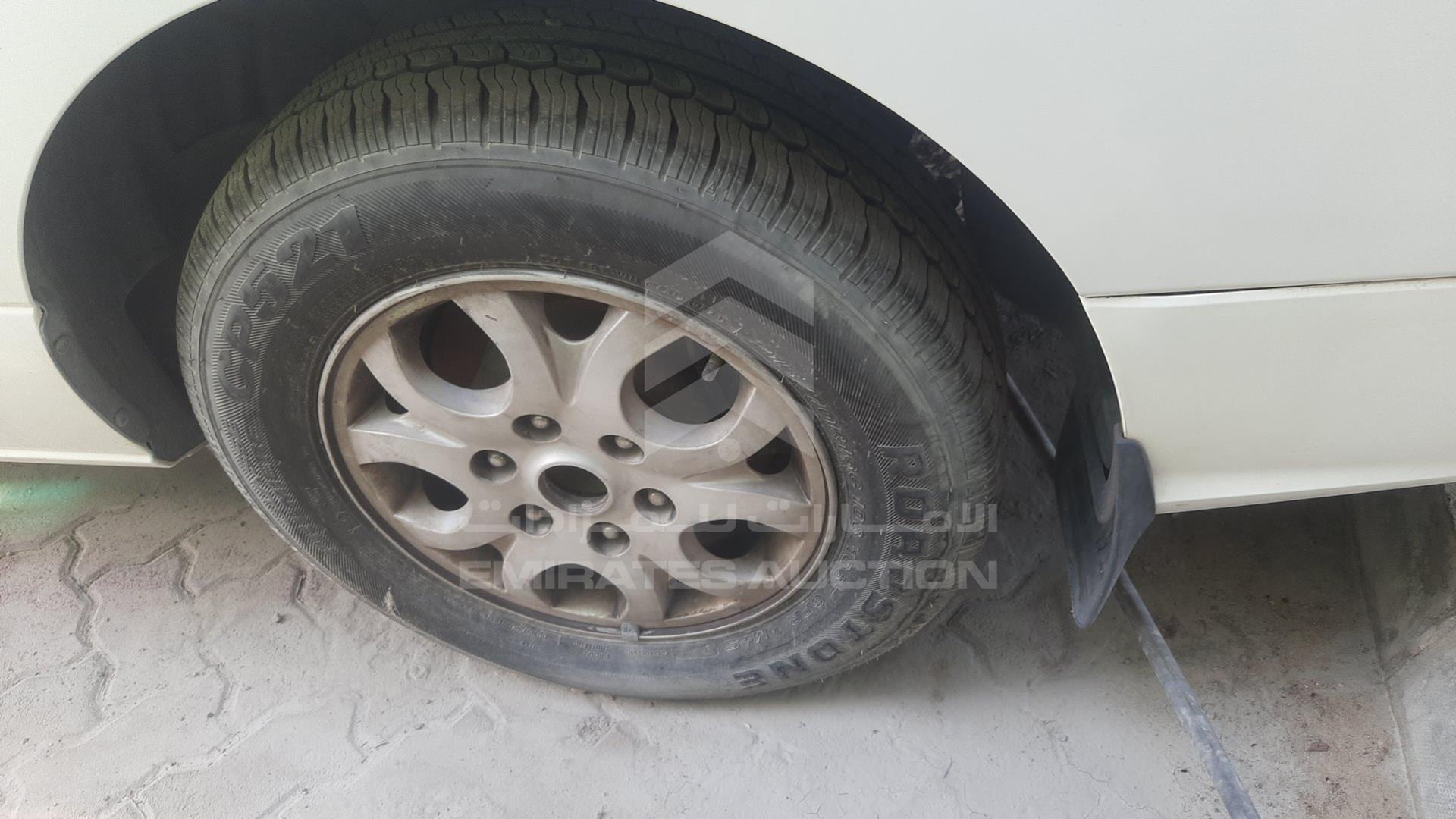 2016 HYUNDAI H1 VIN: KMJWA37R8GU761238
