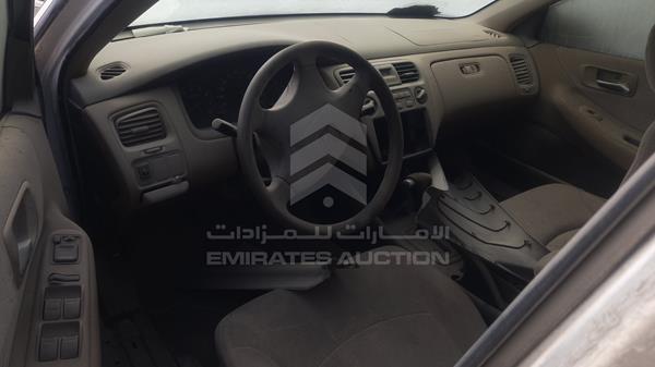 Honda Accord 2002 JHMCF86342C404737 Image 3
