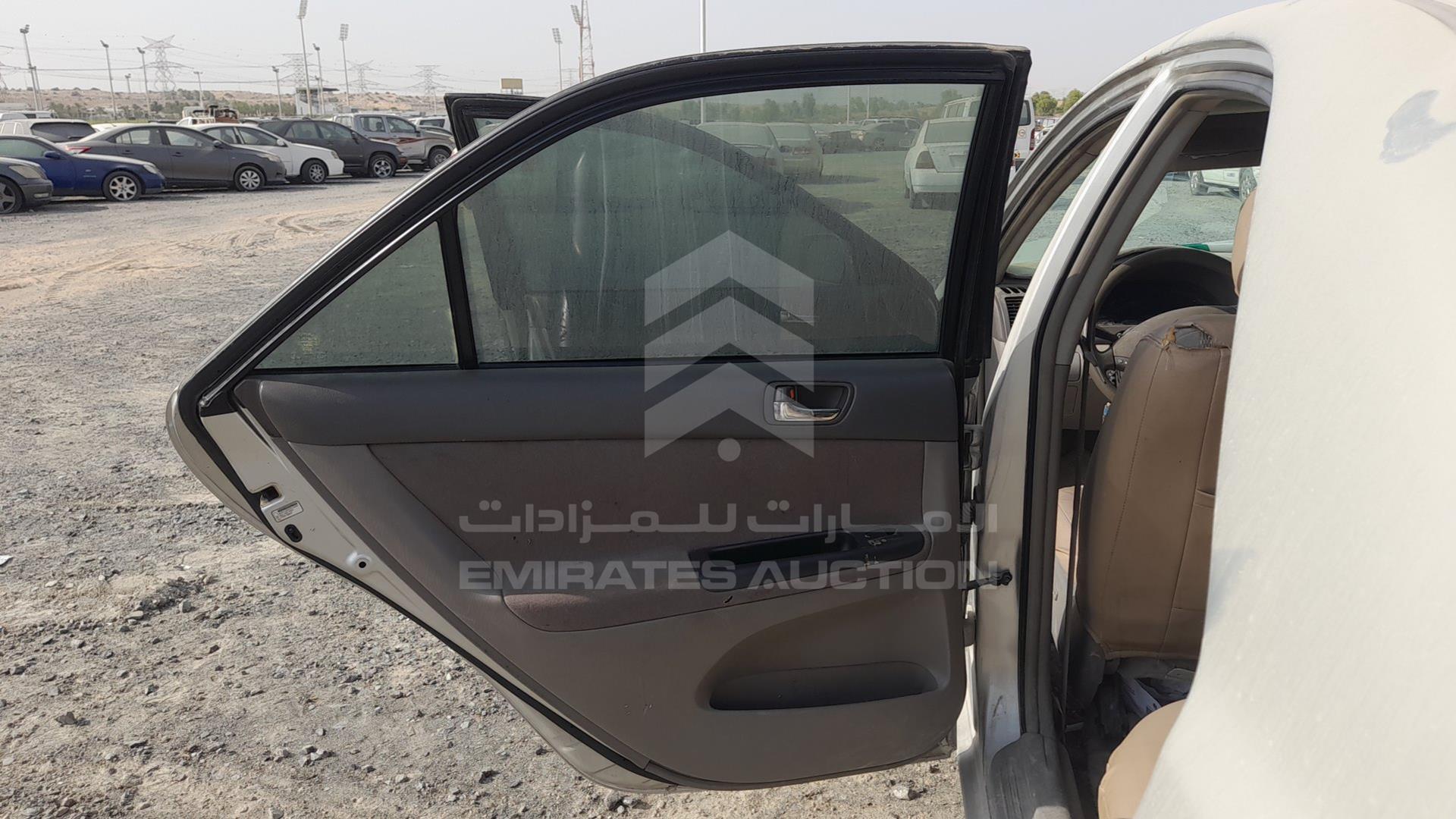 2006 TOYOTA CAMRY VIN: 4T1BE32K76U681118