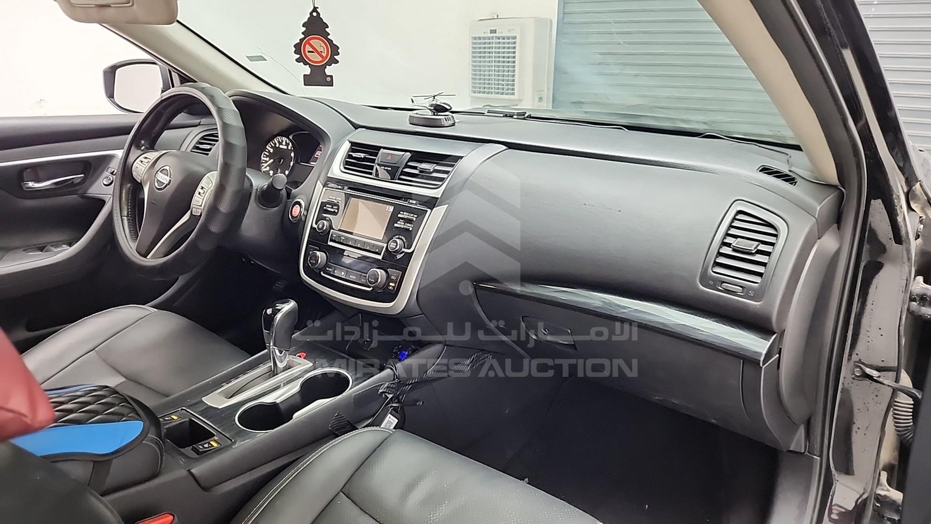 2018 NISSAN ALTIMA VIN: 1N4AL3AP7JC246283