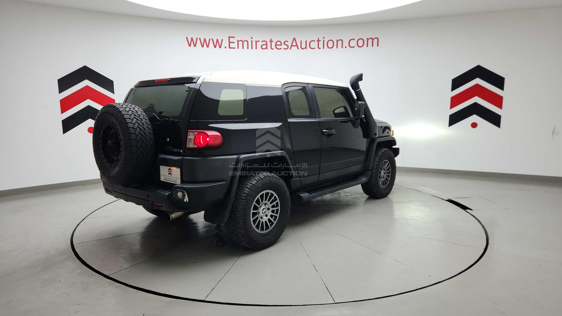 2013 TOYOTA FJ CRUISER VIN: JTEBU11F8DK168738