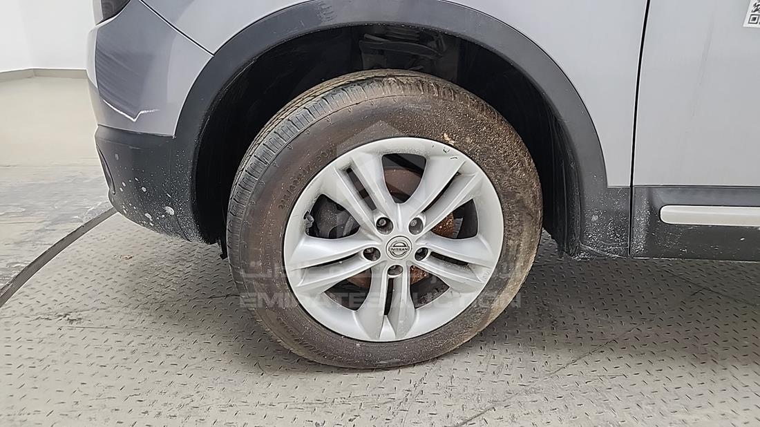 2011 Nissan Qashqai — Front Left Tyre — Photo 42