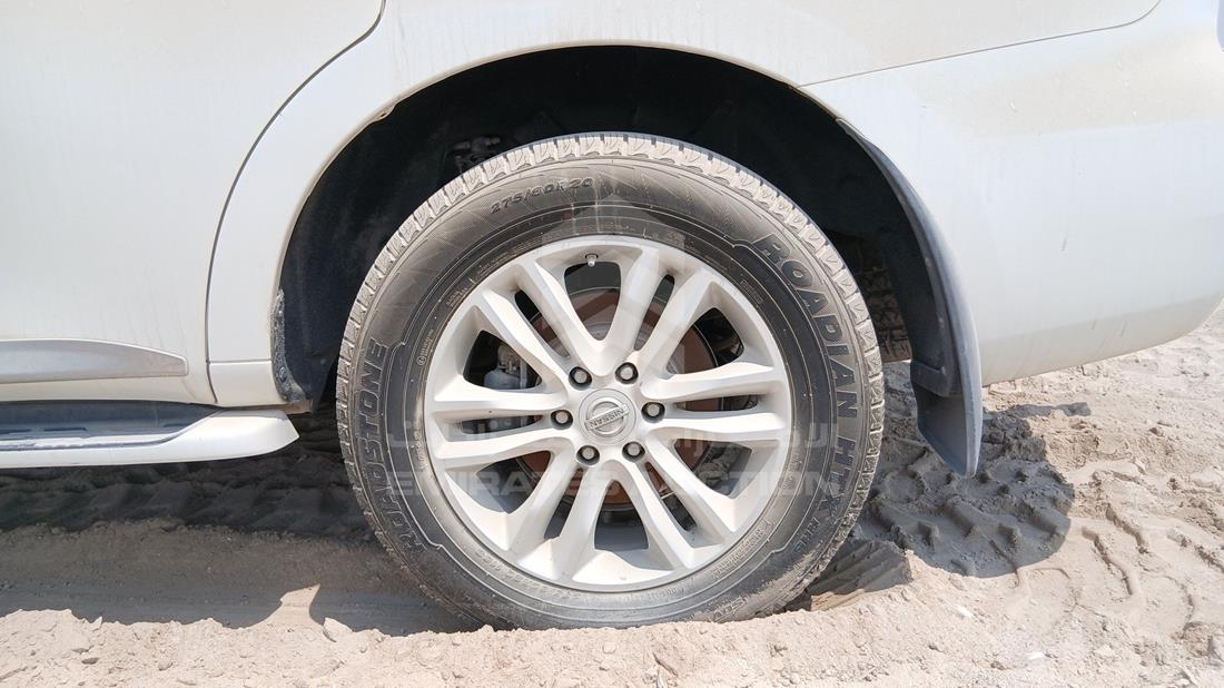 نيسان باترول 2013 — الإطار الخلفي الأيسر — صورة 30