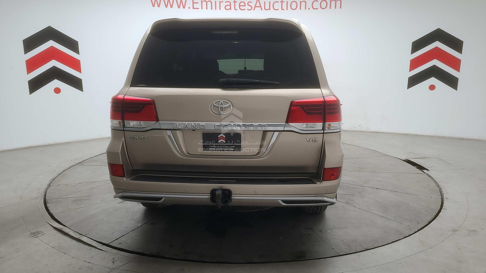 2018 TOYOTA LAND CRUISER VIN: JTMHX01J0J4160430