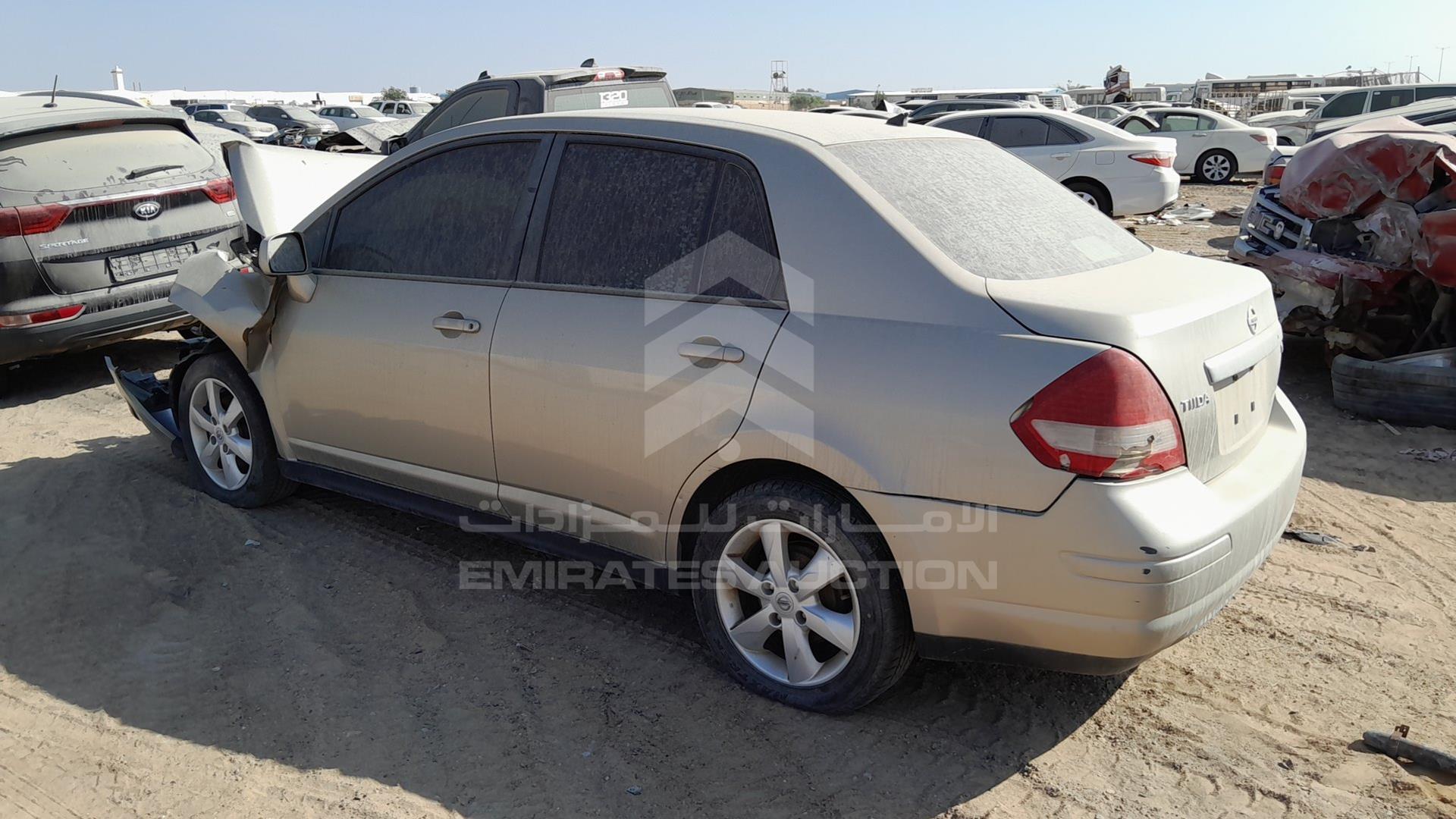 2011 NISSAN TIIDA VIN: 3N1BC1A80BL369878