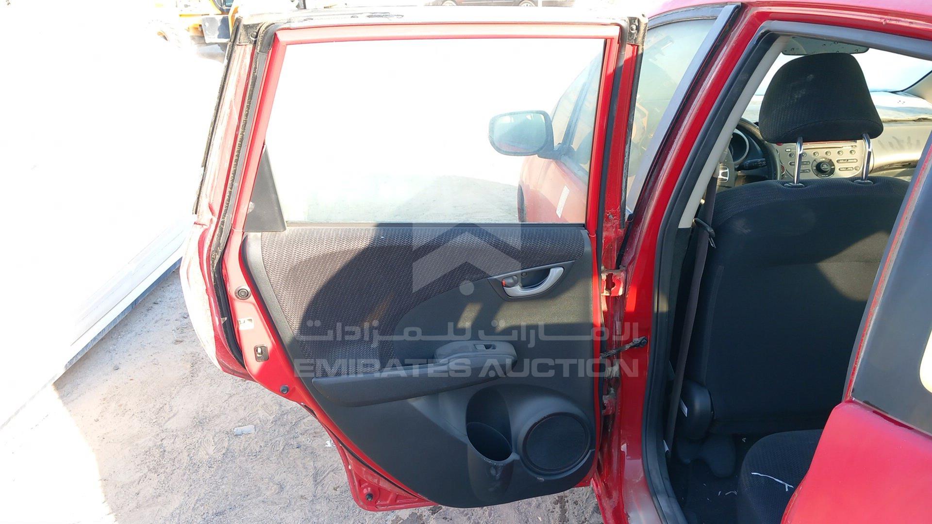 2014 HONDA JAZZ VIN: JHMGE8888ES400035