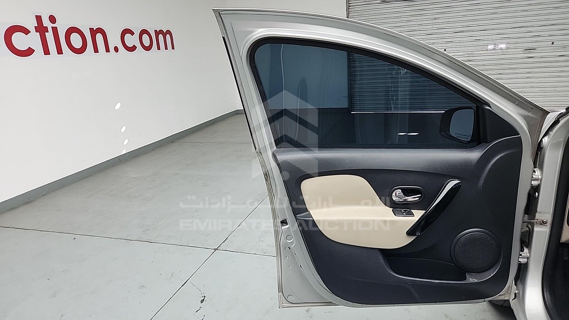 2017 RENAULT SYMBOL VIN: VF14SRAB3HT518791