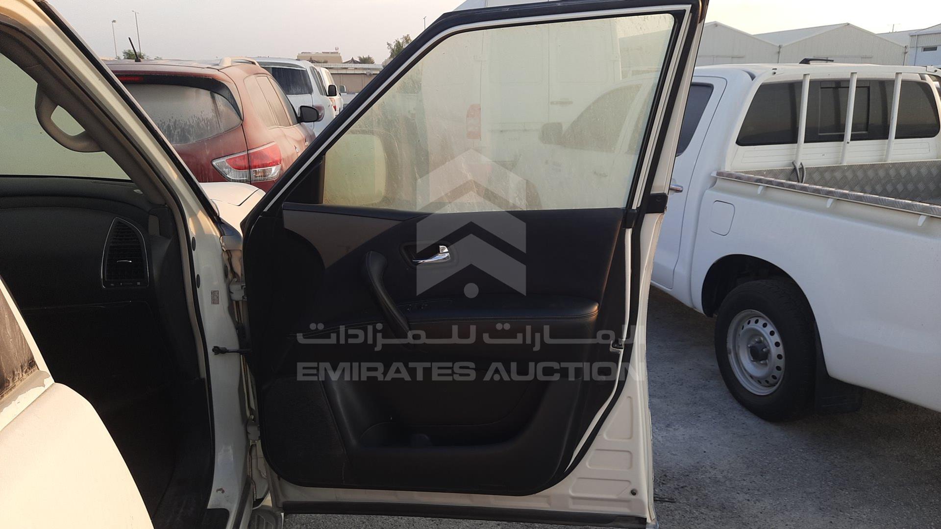 2014 NISSAN PATROL VIN: JN8AY2NY8E9064706