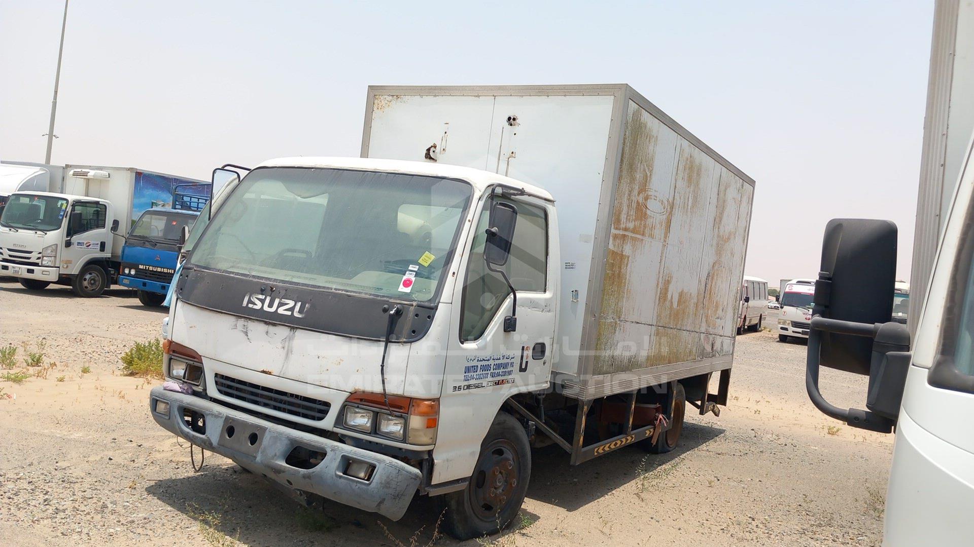 1999 ISUZU NPR VIN: JAAJP34B6X7P01521