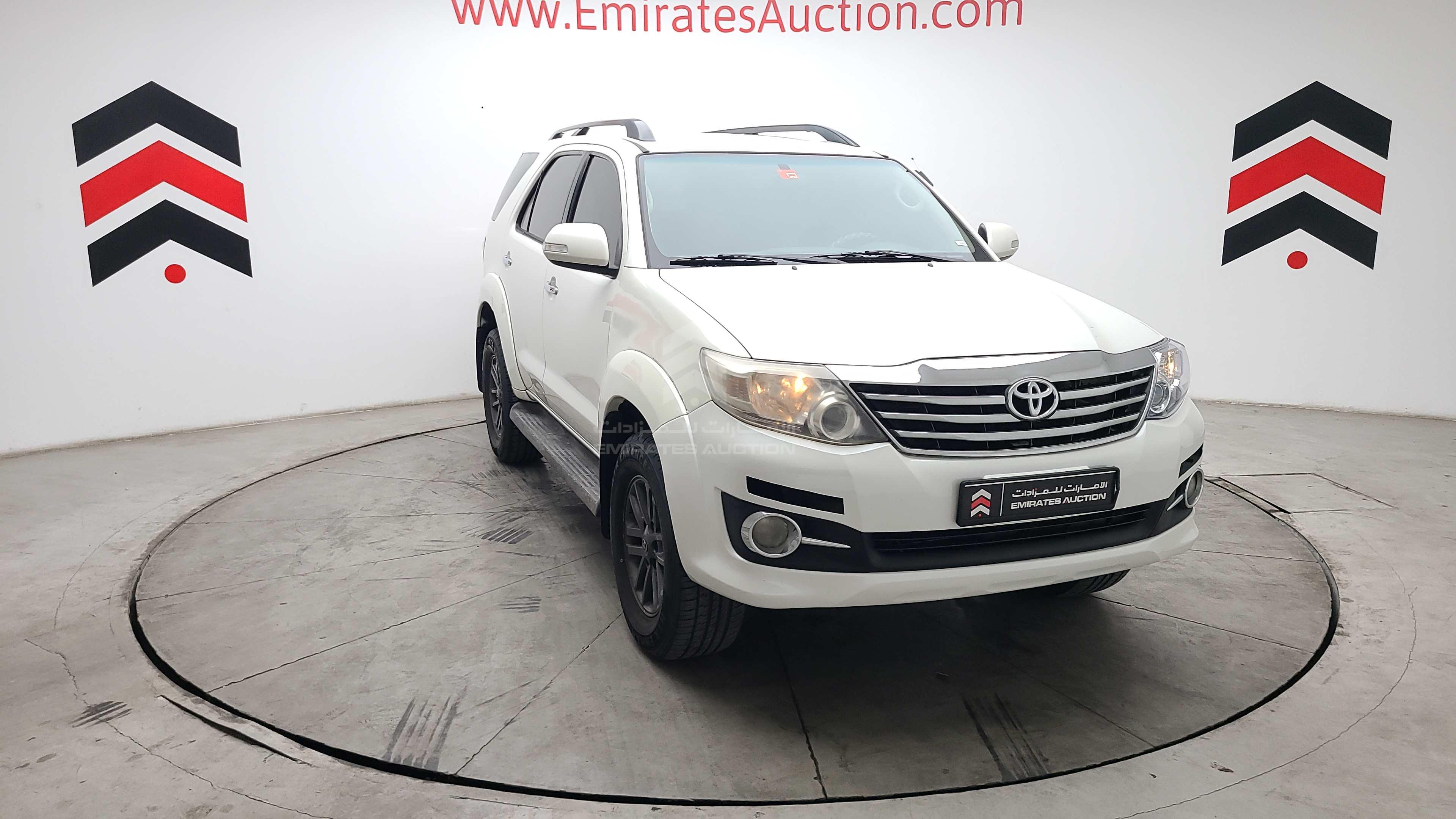 MHFYU59G9F7040120 - 2015 Toyota Fortuner - #460919