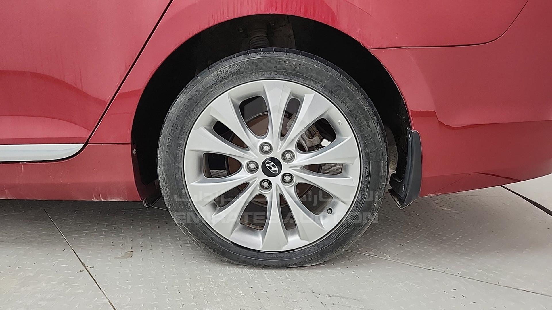 2014 HYUNDAI AZERA VIN: KMHFG41B0EA295725